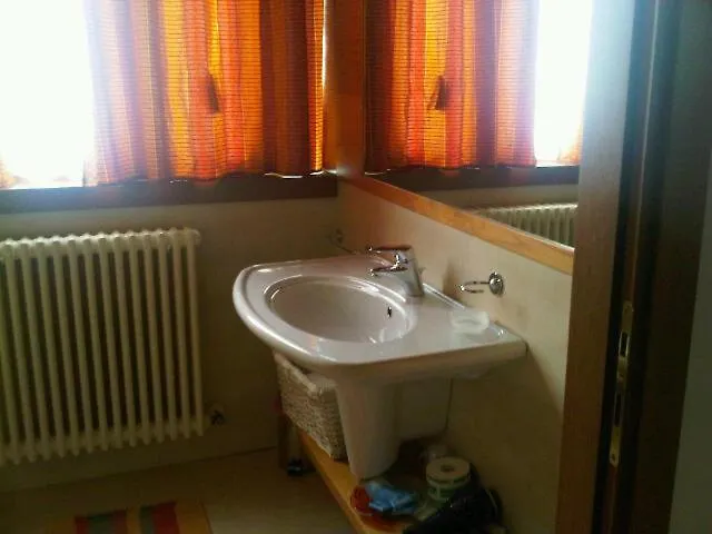 Farm stay Azienda Agrituristica Calronche Refrontolo